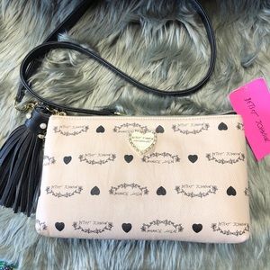 NWT Betsey logo bag